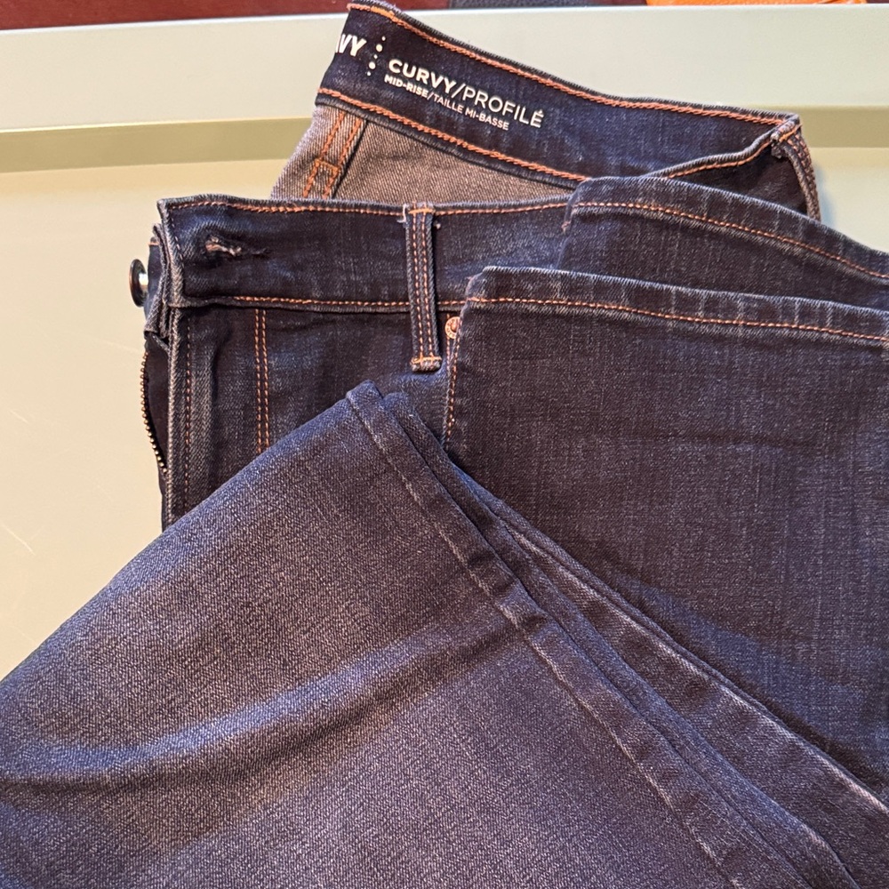 Old Navy Women's Boot Cut Jeans in Dark Blue